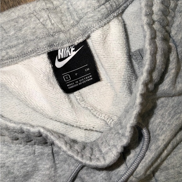 Women's Gray Nike Sweatpants Joggers sz Small - Picture 7 of 7